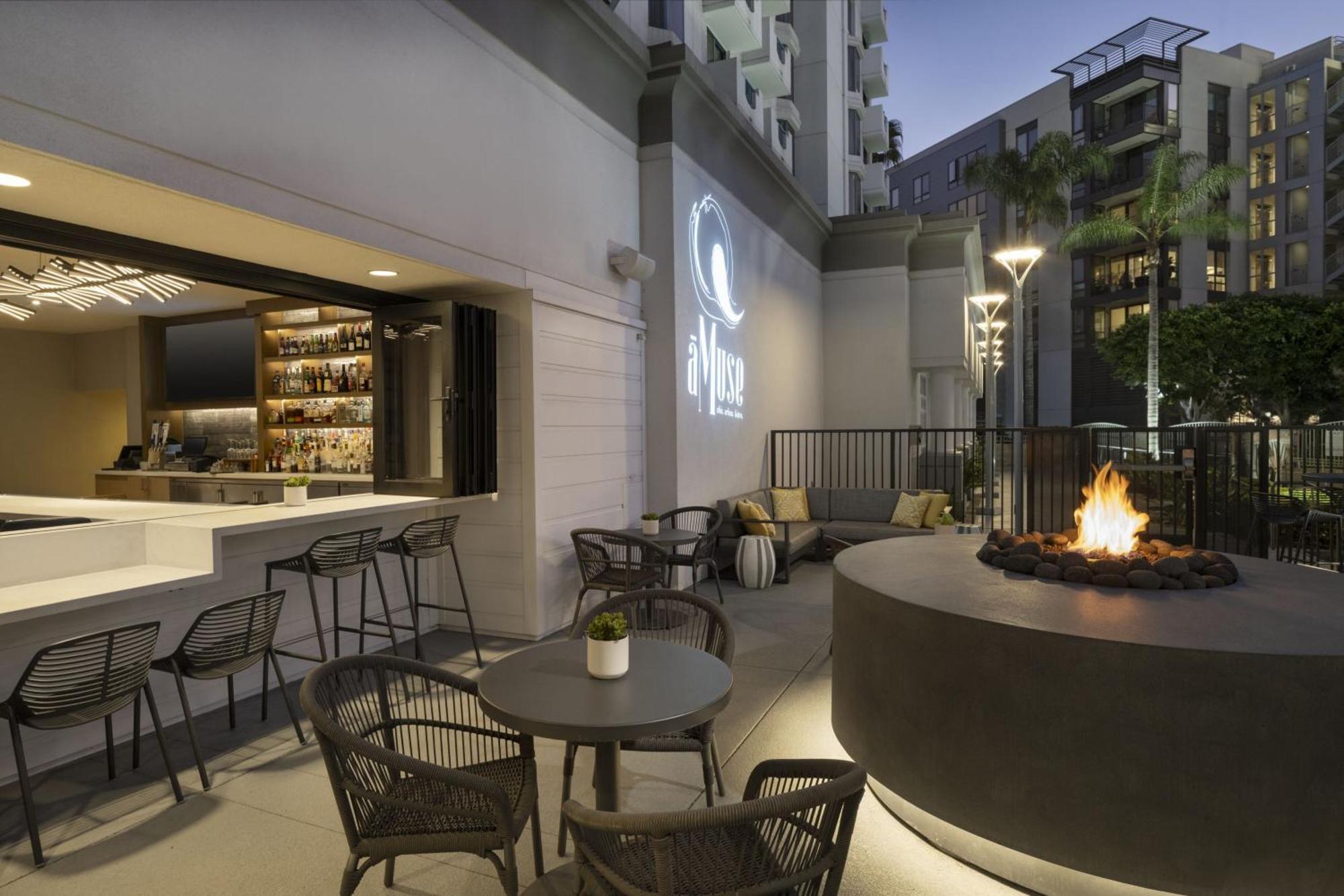 Costa Mesa Marriott Hotel Bagian luar foto