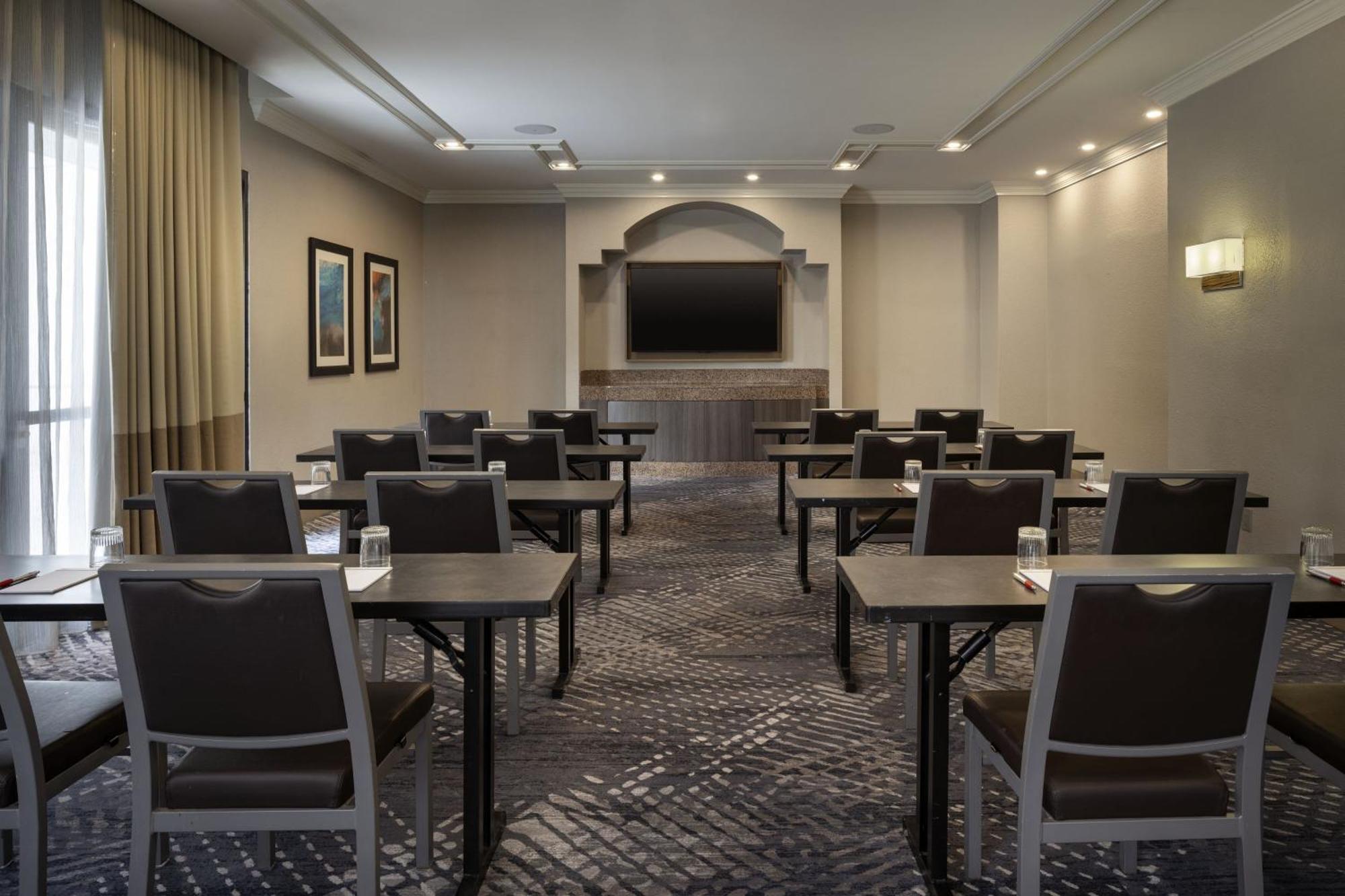 Costa Mesa Marriott Hotel Bagian luar foto