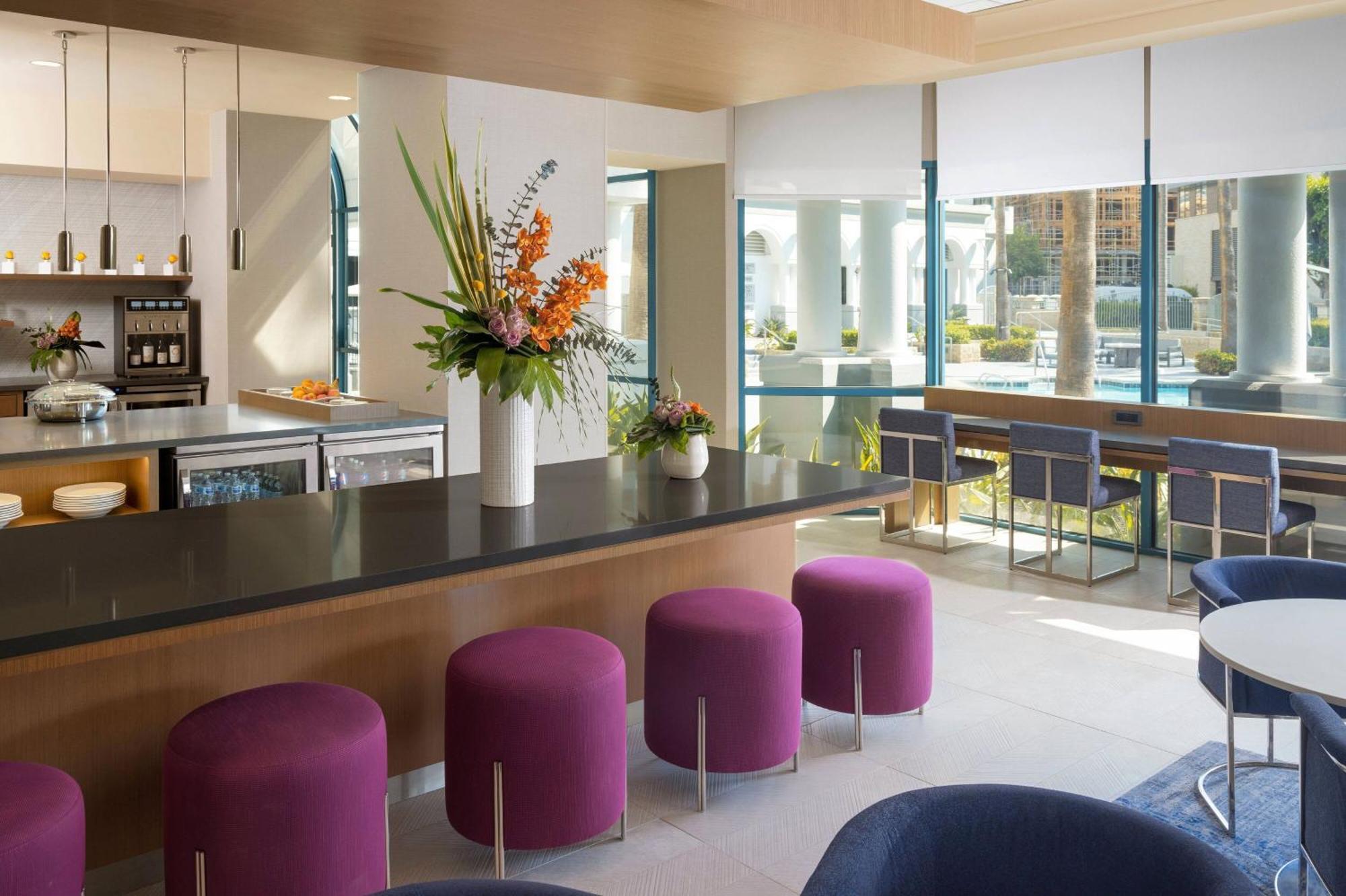 Costa Mesa Marriott Hotel Bagian luar foto