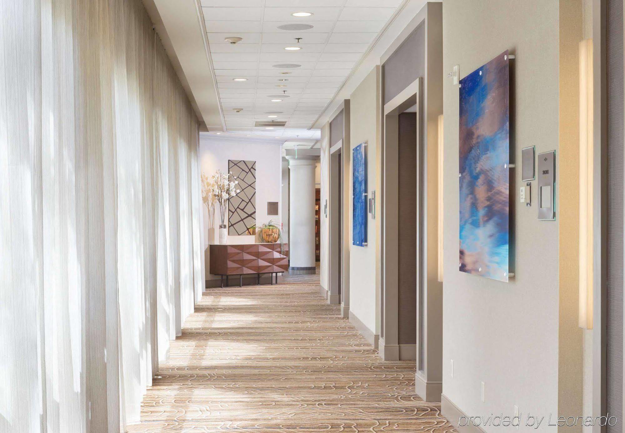Costa Mesa Marriott Hotel Bagian luar foto